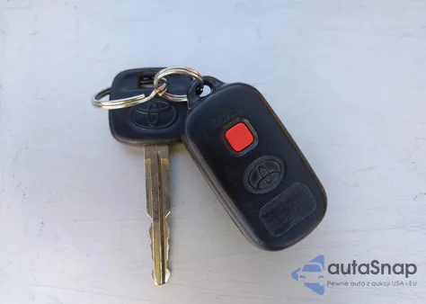 2003 Toyota Camry Le из США, поврежденный, VIN JTDBE32K430188939